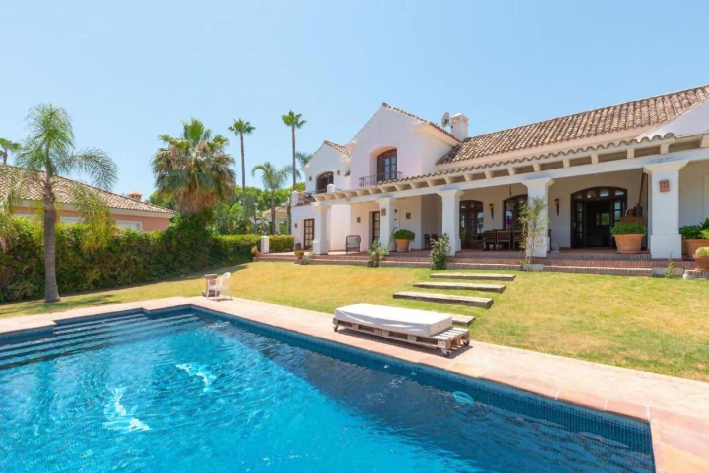 Villa Casa Sol Encantadora Villa Con Piscina Marbella Eksteriør bilde