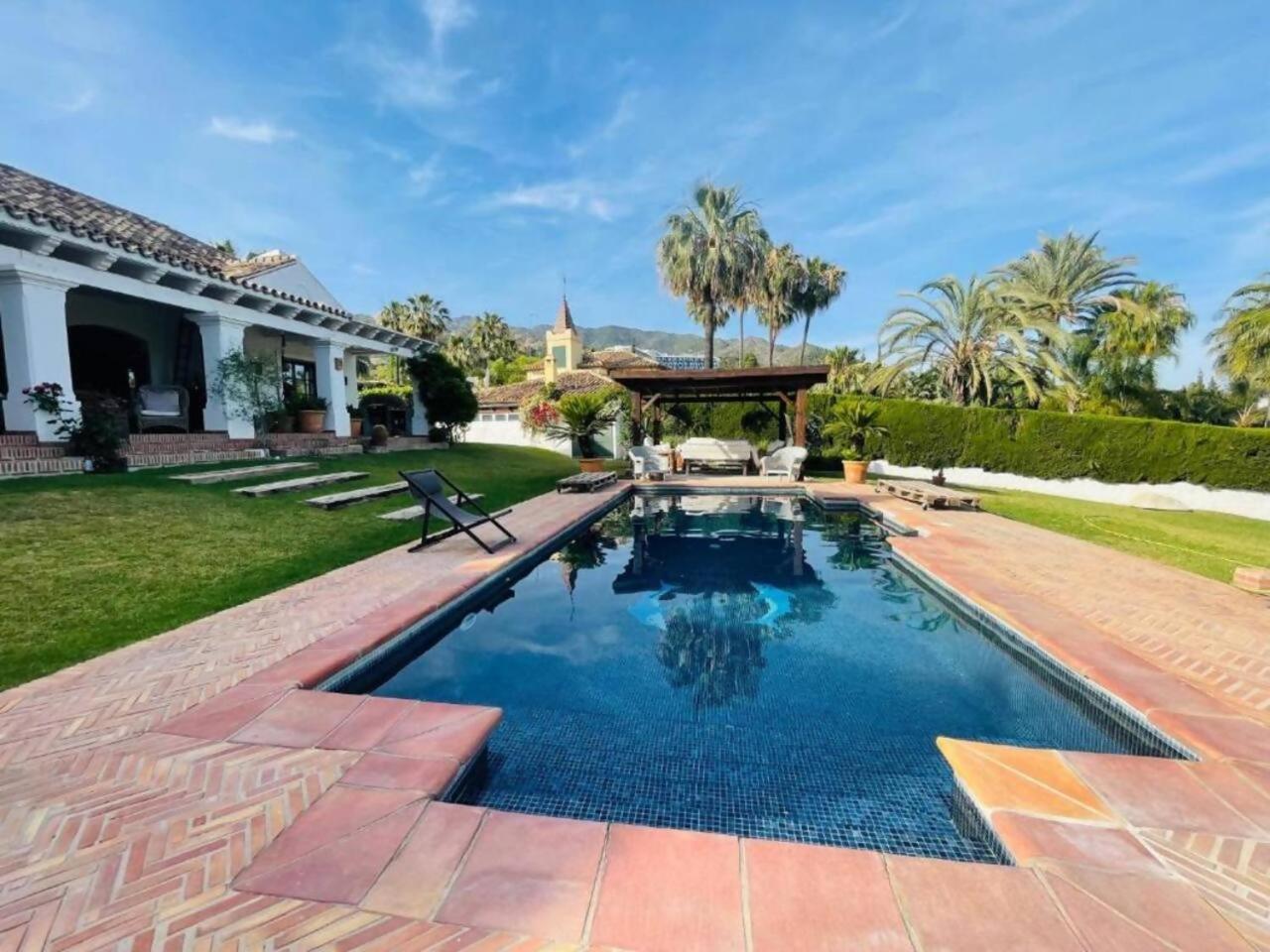 Villa Casa Sol Encantadora Villa Con Piscina Marbella Eksteriør bilde
